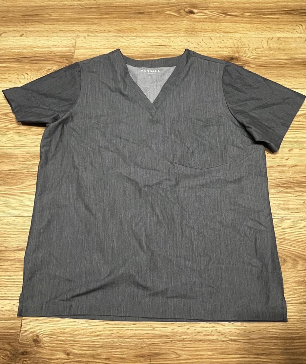 Mandala Mens Shirt Size XL Grey V Neck Short Sleeve Pocket (A85)